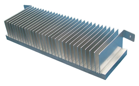 Răng xẻng tản nhiệt được gia công như thế này!